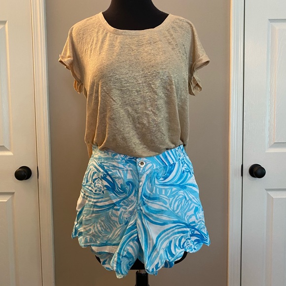 Lilly Pulitzer Buttercup Shorts Size 6 - Picture 7 of 7